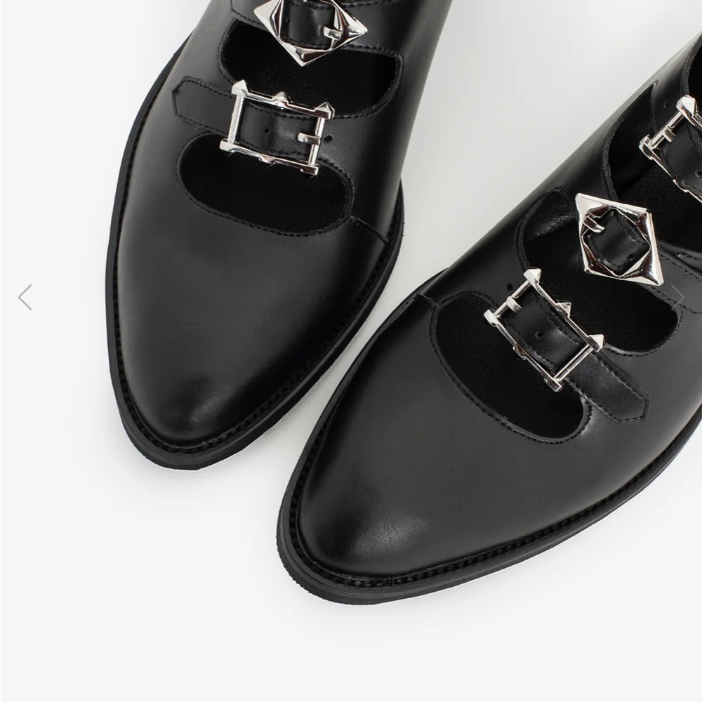 Sz 7 Bridgette Disturbia buckle booties :) - Picture 3 of 13